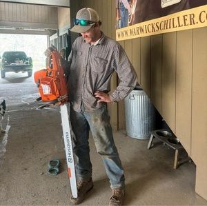 Meet your Posher, Riley